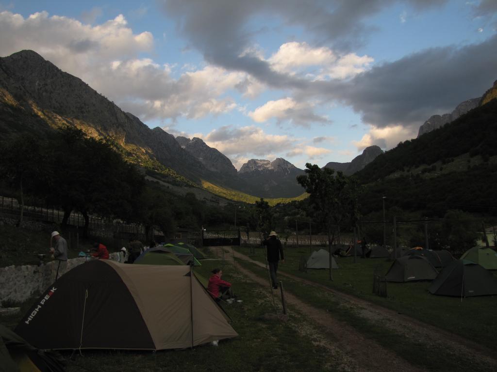 Boga Alpine Resort Exterior foto